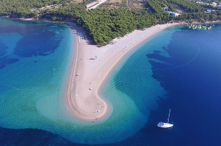 Vakantiehuis in Pučišća mit Privatem Pool
