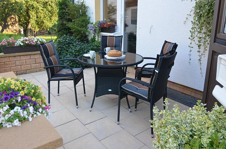 Modern holiday home in idyllic setting with private terrace 