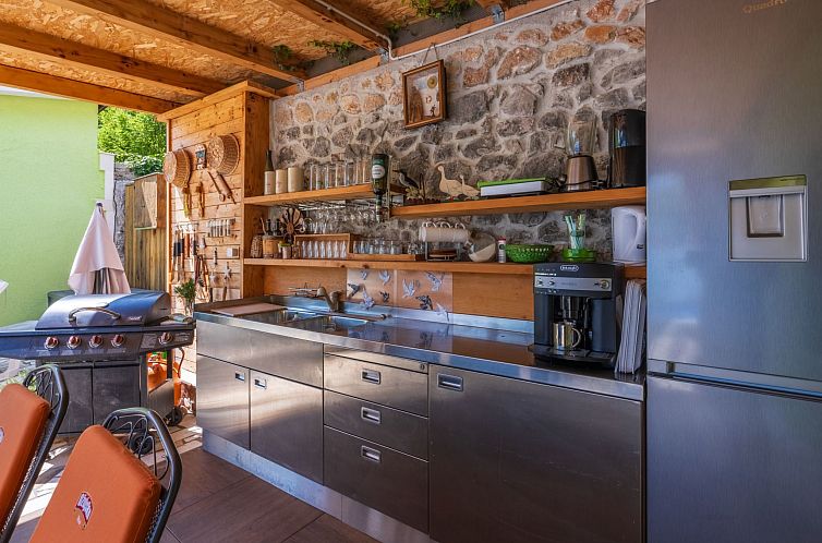 Vakantiehuis Greenhouse Adria mit großer Terrasse und Pool