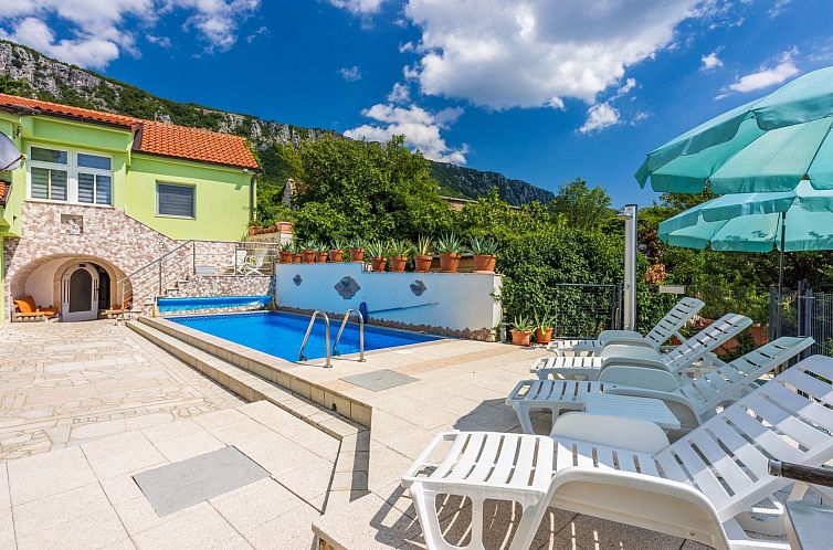 Vakantiehuis Greenhouse Adria mit großer Terrasse und Pool