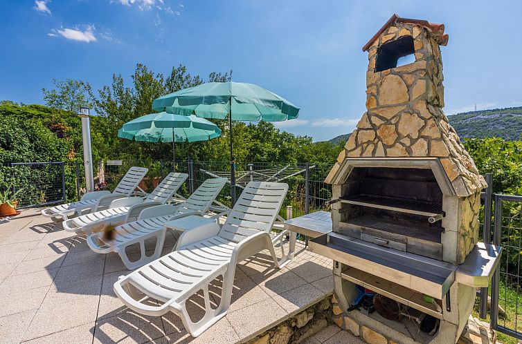 Vakantiehuis Greenhouse Adria mit großer Terrasse und Pool
