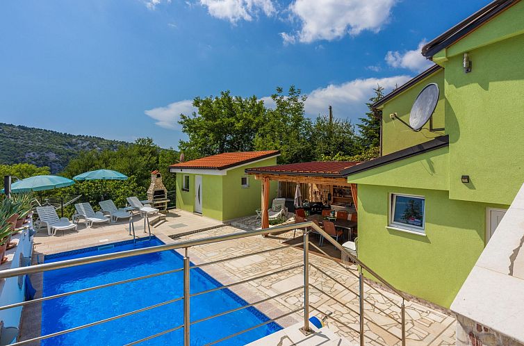 Vakantiehuis Greenhouse Adria mit großer Terrasse und Pool