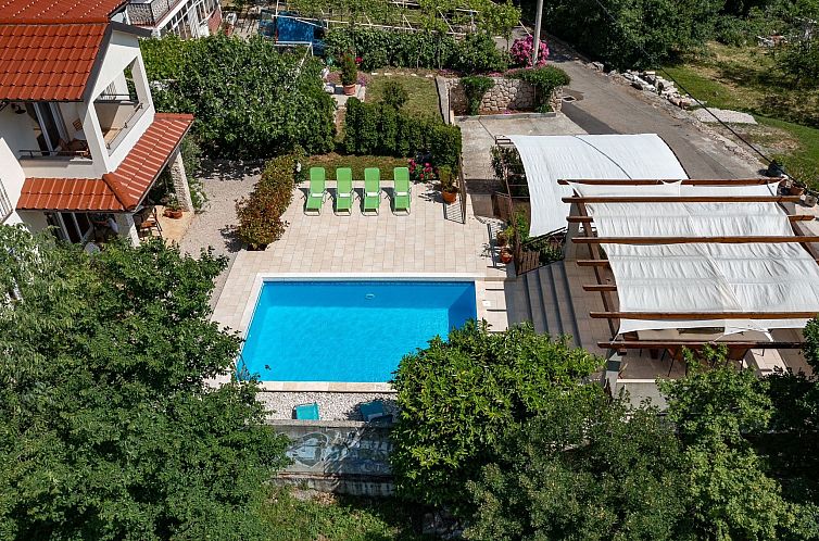 Vakantiehuis Ferienvilla mit privatem Pool