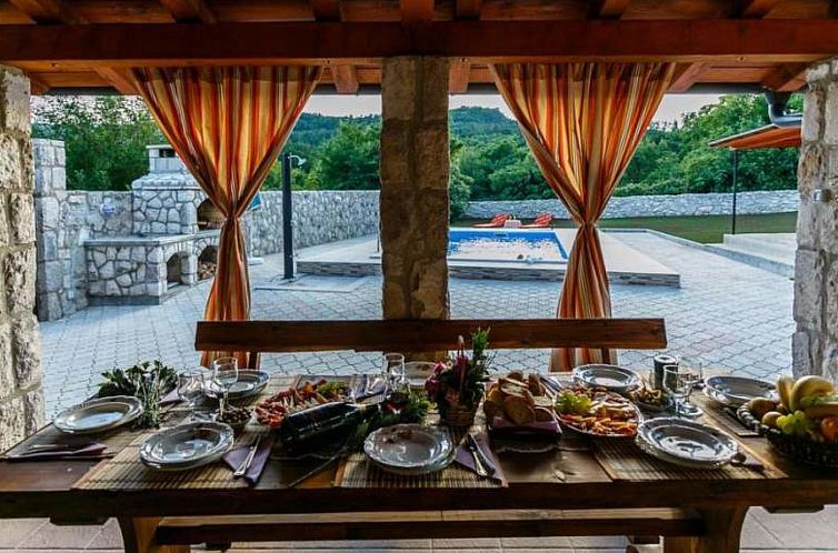 Vakantiehuis VILLA CASTRA / HR-08209-01