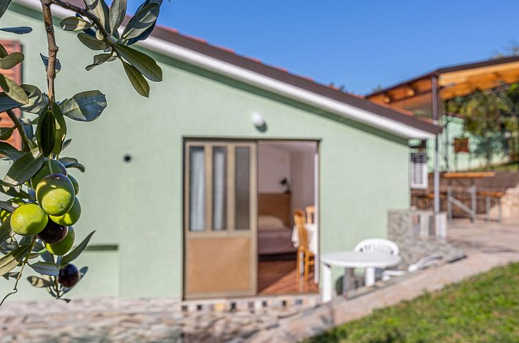 Appartement Appartement in Crikvenica mit Großem Garten