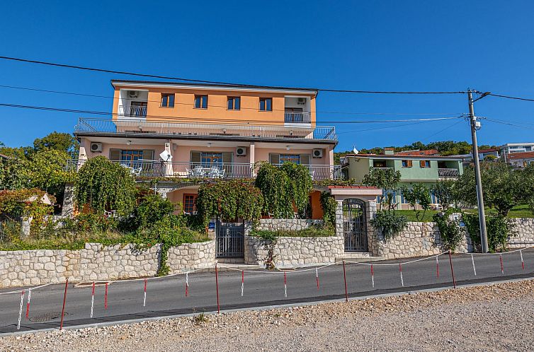 Appartement Appartement in Crikvenica mit Großem Garten
