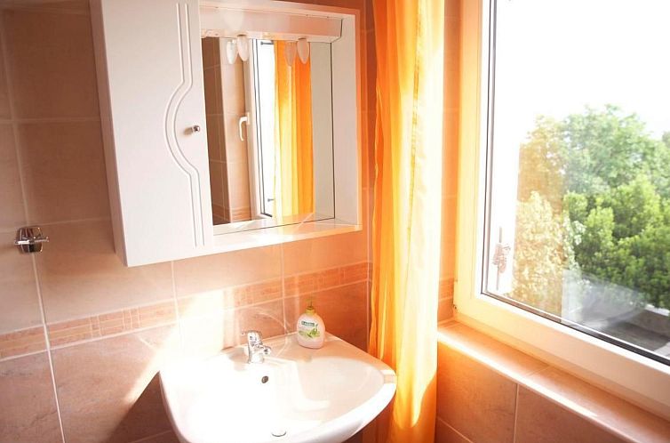 Appartement in Crikvenica mit Terrasse und Grill