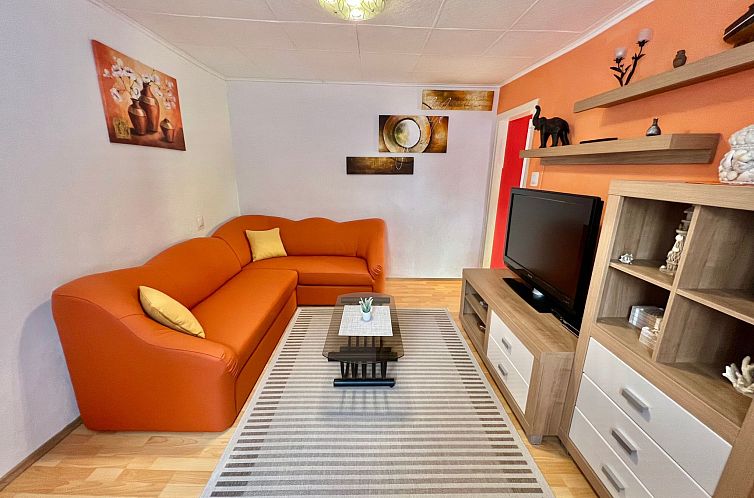 Vakantiehuis mit eigenem Garten und Grill