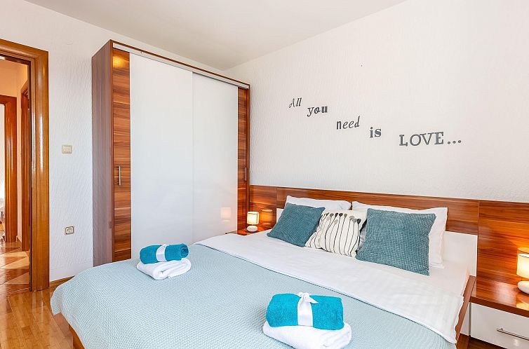 Appartement Wohnung mit Balkon und Meerblick