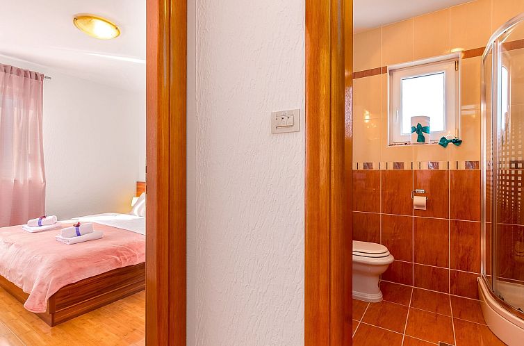 Appartement Wohnung mit Balkon und Meerblick