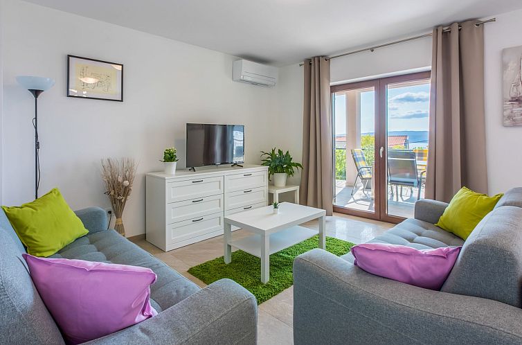 Appartement Wohnung im Erdgeschoss mit Terrasse