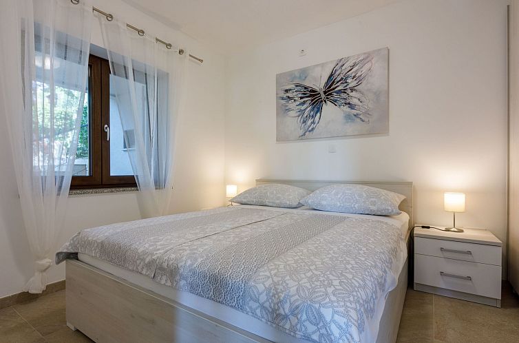 Appartement Wohnung im Erdgeschoss mit Terrasse