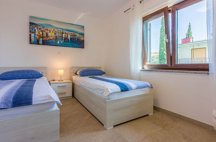 Appartement Wohnung im Erdgeschoss mit Terrasse
