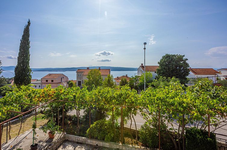 Appartement Wohnung im Erdgeschoss mit Terrasse