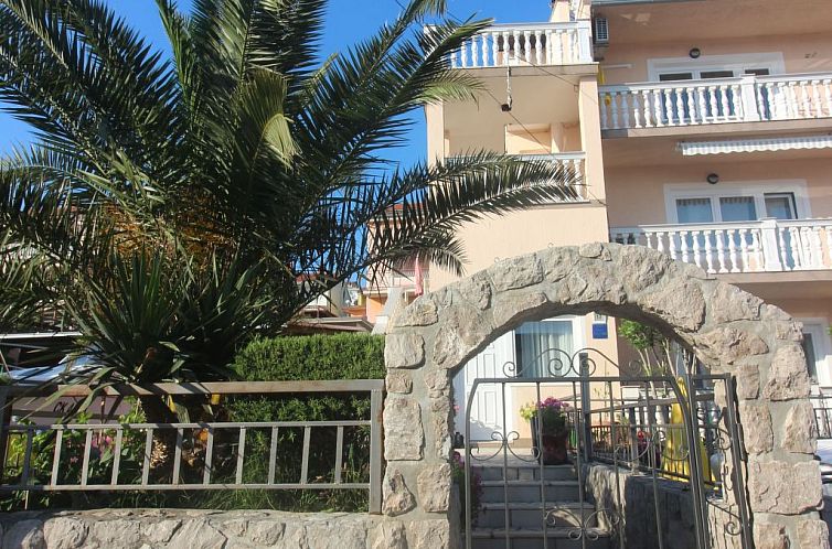 Appartement Wohnung "Martina" mit Terrasse