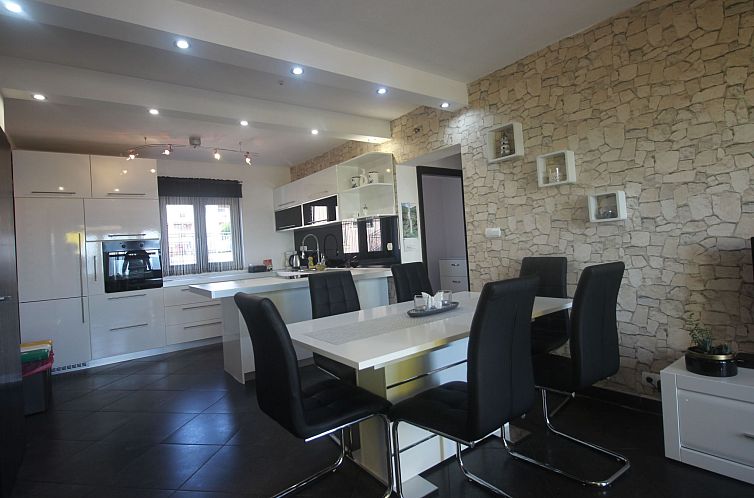 Appartement Wohnung "Martina" mit Terrasse