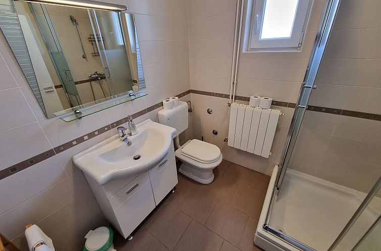 Appartement Wohnung für 5 Personen mit Balkon