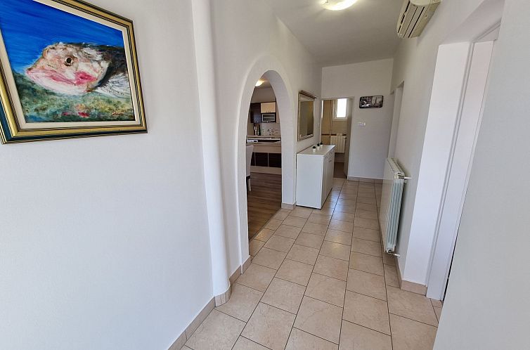 Appartement Wohnung für 5 Personen mit Balkon