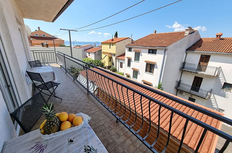 Appartement Wohnung für 5 Personen mit Balkon
