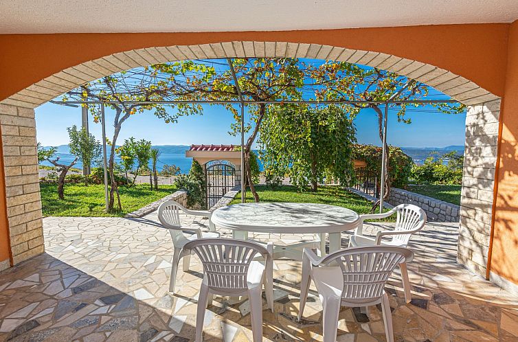 Appartement Appartement in Crikvenica mit Großem Garten