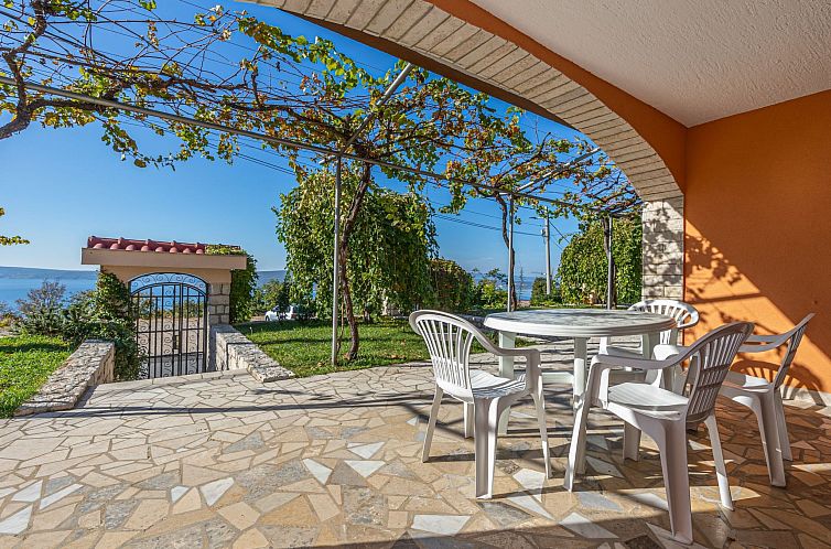 Appartement Appartement in Crikvenica mit Großem Garten