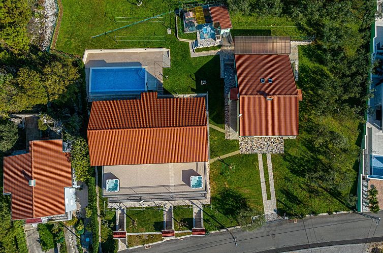Appartement Appartement in Crikvenica mit Großem Garten