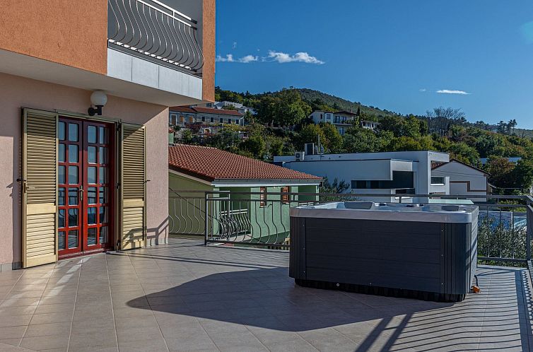 Appartement Appartement in Crikvenica mit Großem Garten
