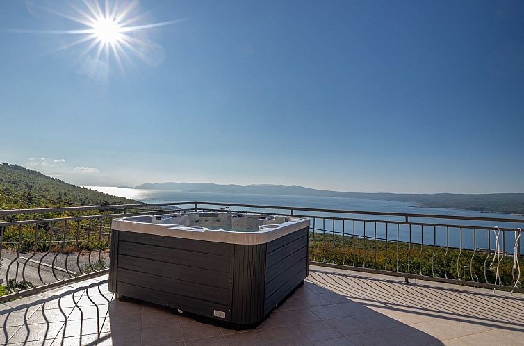 Appartement Appartement in Crikvenica mit Großem Garten