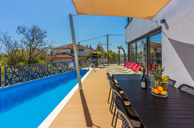 Vakantiehuis Amoris 8 / HR-10892-01