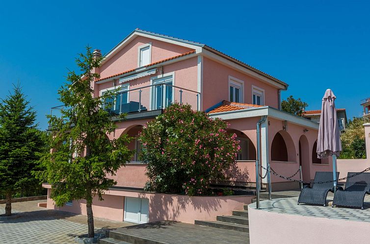 Vakantiehuis VILLA CRIKVENICA CH / HR-09486-03
