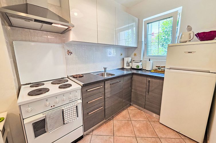 Appartement Wohnung für 4 Personen, 100m vom Strand entfern