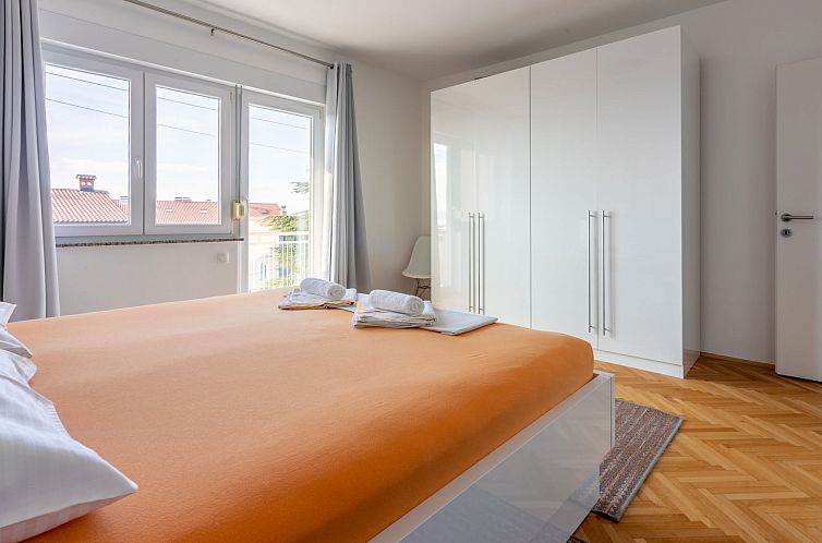 Appartement EVICA 2 / HR-04300-01