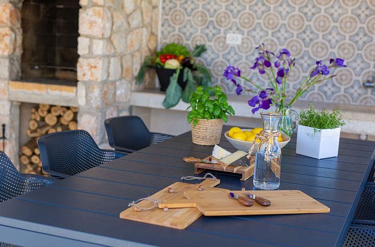 Vakantiehuis Steinvilla Margaret mit Pool und besonderem Fla