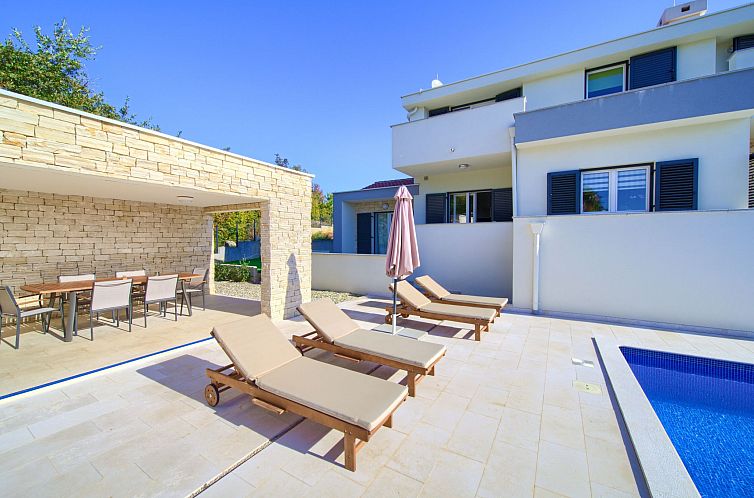 Vakantiehuis Villa "Adria" mit Garten, Grill und Terrasse