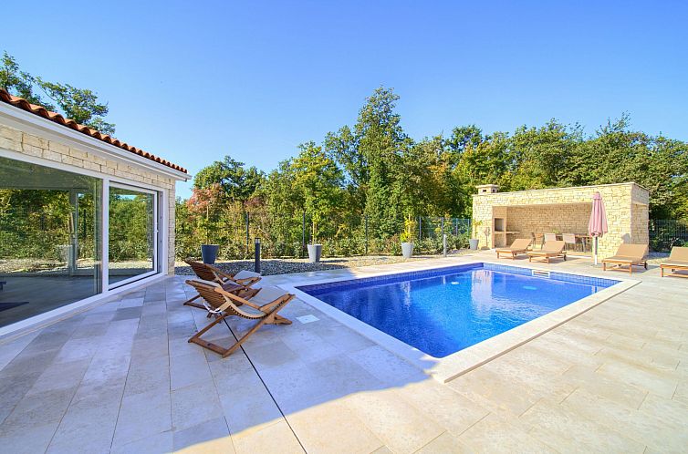 Vakantiehuis Villa "Adria" mit Garten, Grill und Terrasse