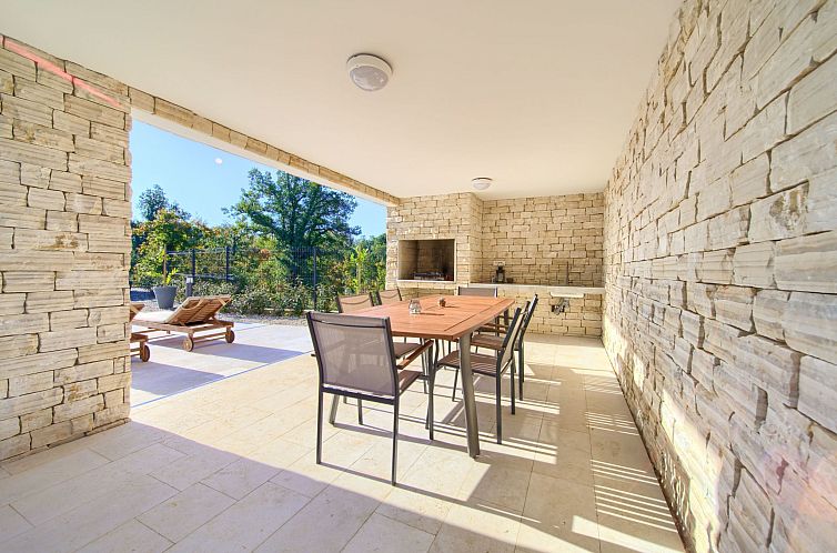 Vakantiehuis Villa "Adria" mit Garten, Grill und Terrasse