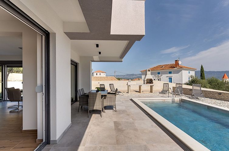 Vakantiehuis Villa "Rosemary" mit Pool und Panoramablick auf