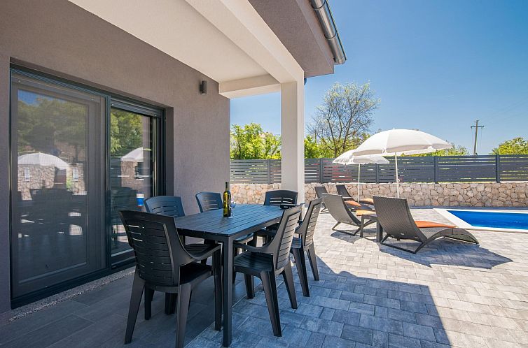 Vakantiehuis "Villa Enie" mit eigenem Pool