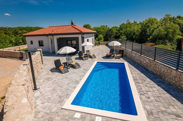 Vakantiehuis "Villa Enie" mit eigenem Pool