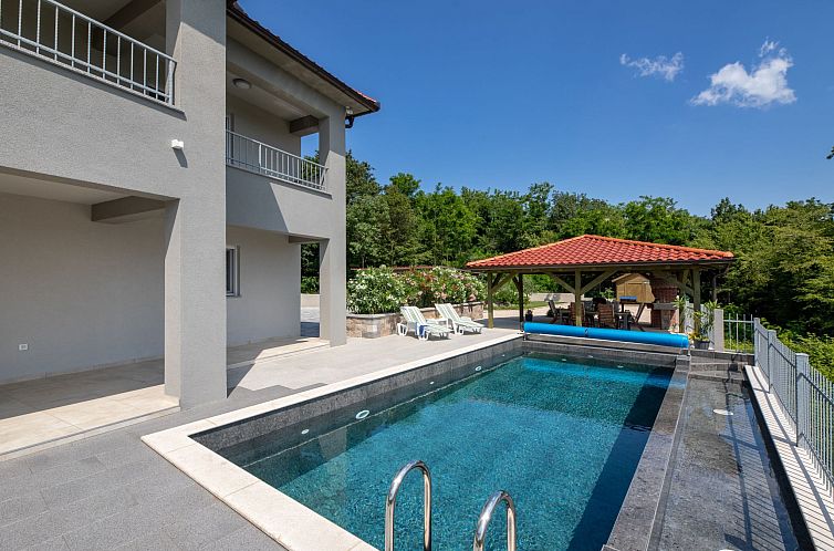 Vakantiehuis Vila Ema mit Meerblick