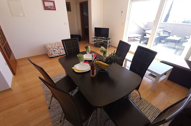Appartement Wohnung für 6 Personen mit Terrasse und Meerbli