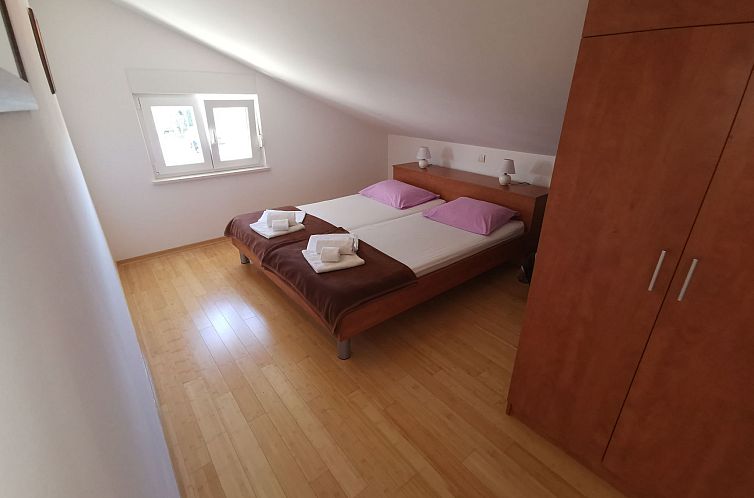 Appartement Wohnung für 6 Personen mit Terrasse und Meerbli