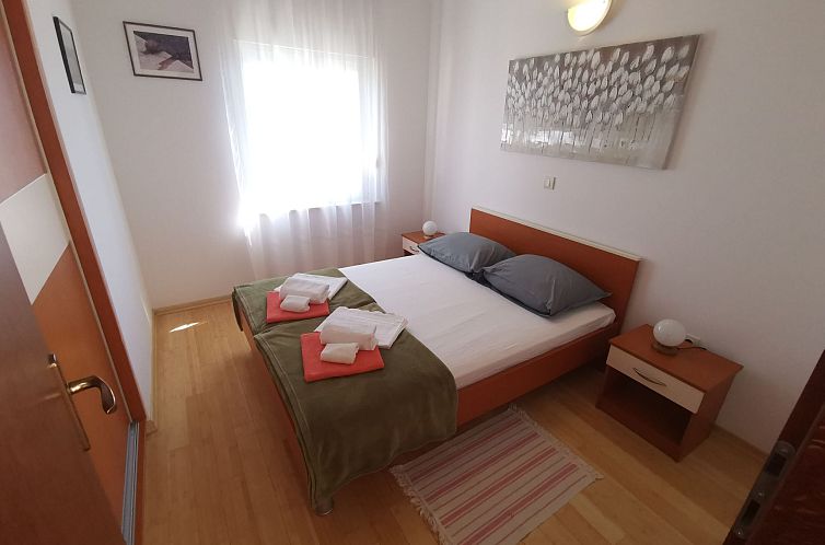 Appartement Wohnung für 6 Personen mit Terrasse und Meerbli