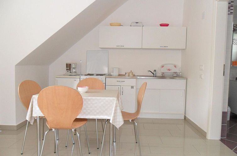 Appartement Aquamarine 2 mit Terrasse