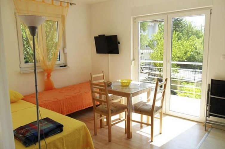 Unterkunft 1041917 - Appartement Kvarner - Appartement mit Balkon für drei Personen
