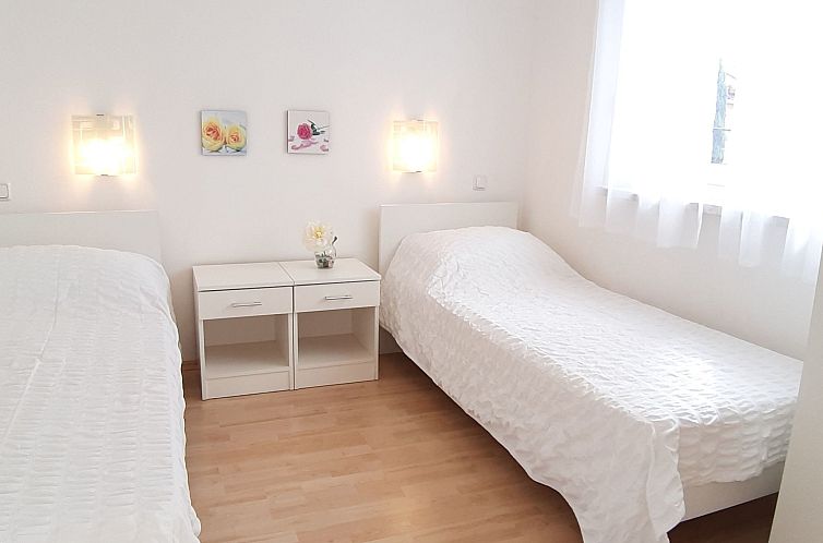 Appartement Helle Wohnung in Selce mit Terrasse