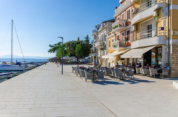 Appartement Julia Selce 4 / HR-10406-01