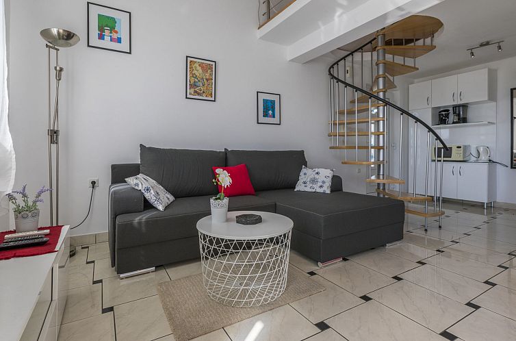 Appartement STIVIC 2 / HR-08046-01