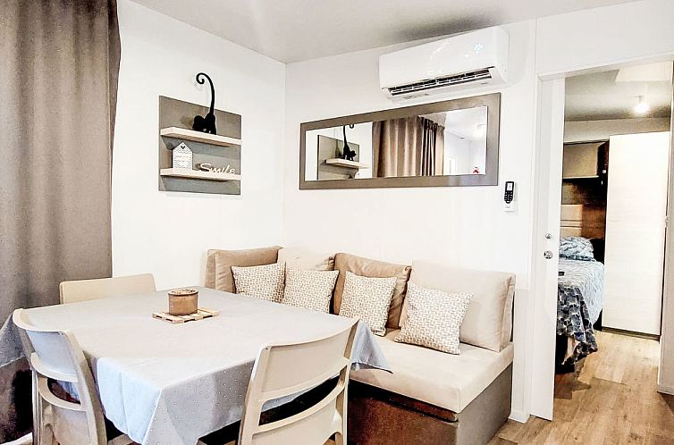 Appartement STIVIC 2 / HR-08046-01
