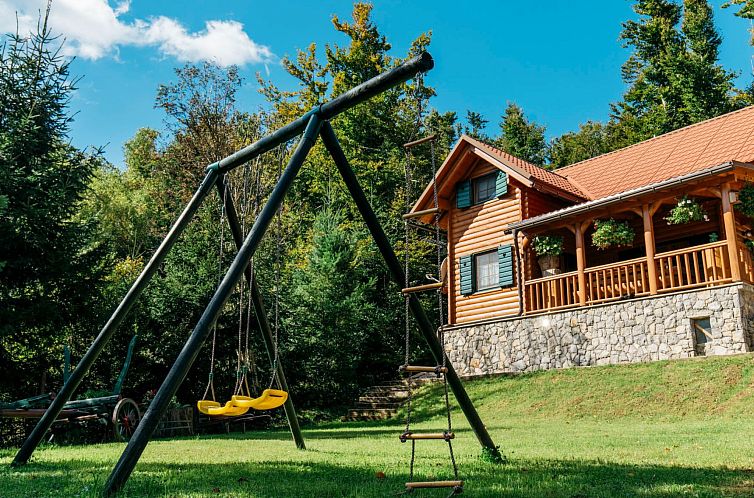 Vakantiehuis IDEAL FÜR FAMILIEN, PAARE UND NATURLIEBHABER